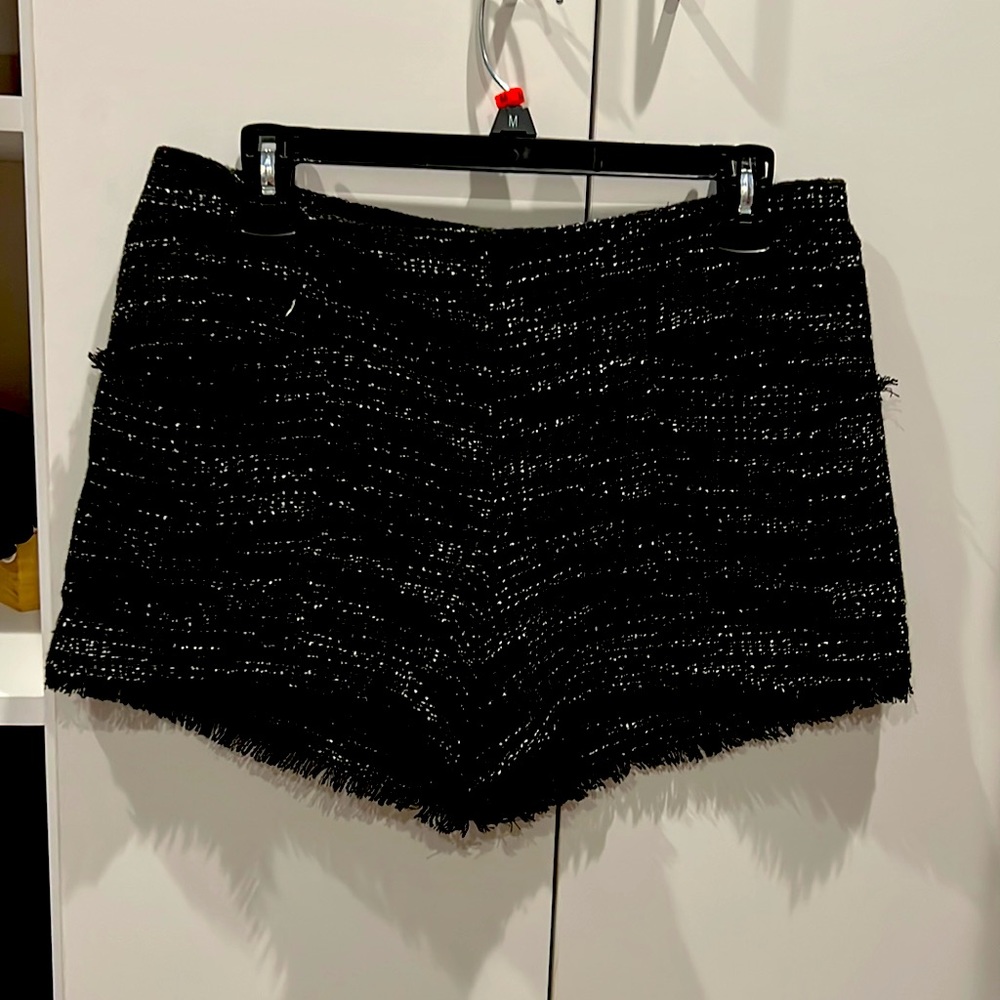 Loft size 6 shorts
